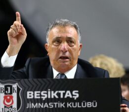 Beşiktaş’ta Ahmet Nur Çebi yönetimi idari ve mali açıdan ibra edilmedi