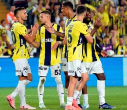 Fenerbahçe – Manchester United (Canlı anlatım)