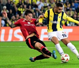 Fenerbahçe, Manchester United ile yenişemedi