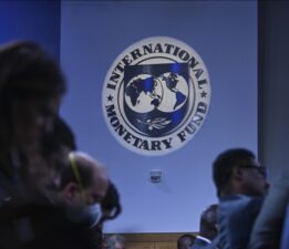 IMF Türkiye için büyüme tahminini düşürdü