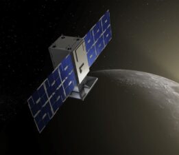 NASA, CAPSTONE uzay aracının Ay görevini Aralık 2025’e kadar uzattı