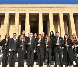 Yapay zeka ile Anıtkabir ziyareti