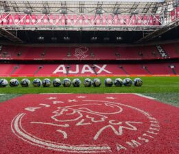 Ajax logosunu değiştireceğini duyurdu: 34 yıl geriye dönüş