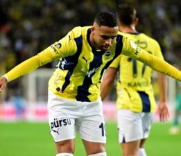 Al Nassr’ın En-Nesyri ısrarı: Teklifi 34 milyon euroya çıkardı!