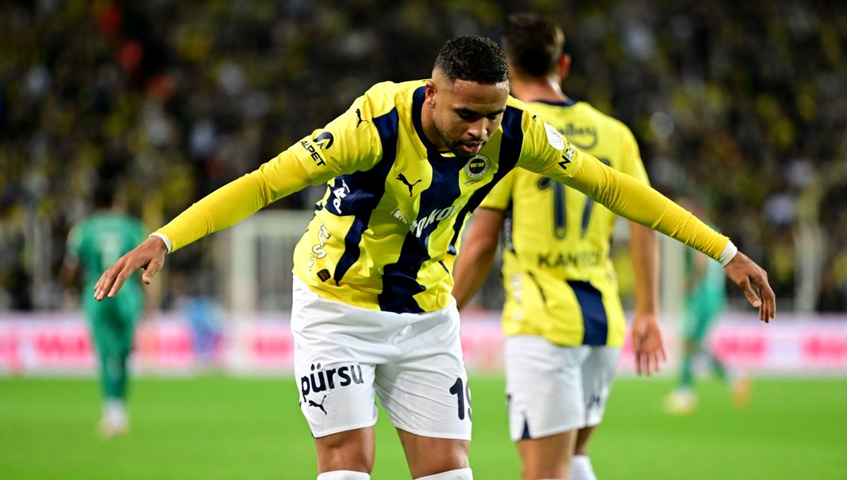 Al Nassr’ın En-Nesyri ısrarı: Teklifi 34 milyon euroya çıkardı!