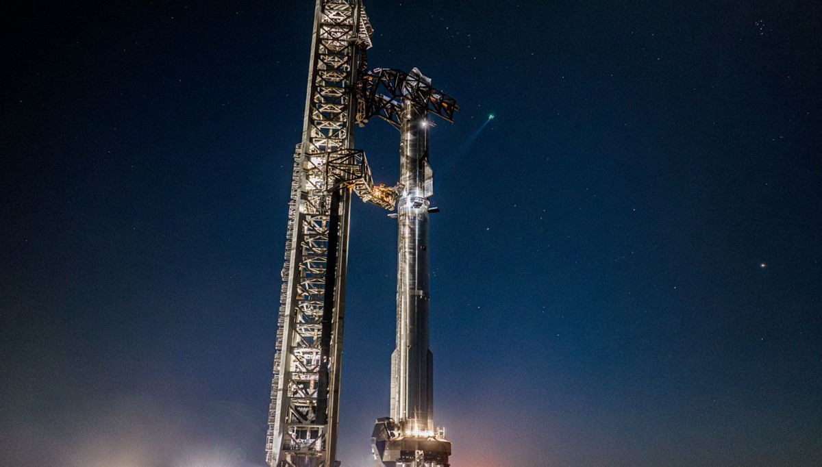 Ay’a insan götürecek: Starship roketi altıncı kez test ediliyor