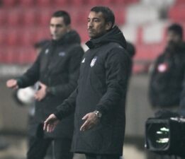 Beşiktaş’ta Giovanni van Bronckhorst dönemi sona mı eriyor? İlk aday belli oldu