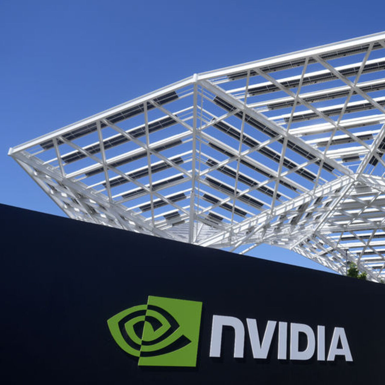 Çip devi Nvidia’nın geliri 35 milyar dolara ulaştı