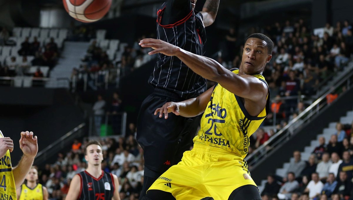 Devon Hall’dan Fenerbahçe Beko’ya kötü haber