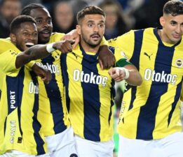 Fenerbahçe’nin AZ Alkmaar maçı kamp kadrosu açıklandı