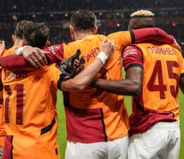 Galatasaray’ın Tottenham zaferi İngiliz basınında: “Defansı küçük düşürdü”