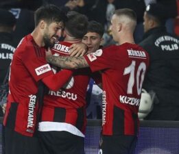 Gaziantep FK, evinde rakiplerine geçit vermiyor