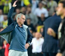 Jose Mourinho: Kötü performanslardan her zaman teknik direktörler sorumludur