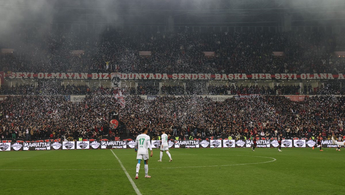 30 bin kişiyle Bölgesel Amatör Lig’de seyirci rekoru kırıldı: “Taraftar liginde şampiyonuz”