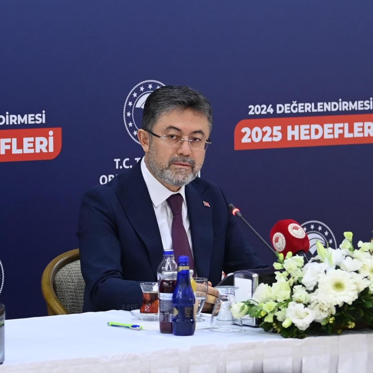 “AB bizden yüzde 30 daha fazla pestisit kullanıyor”