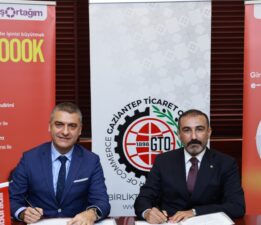 Deprem bölgesindeki iş ortaklarıyla buluştu