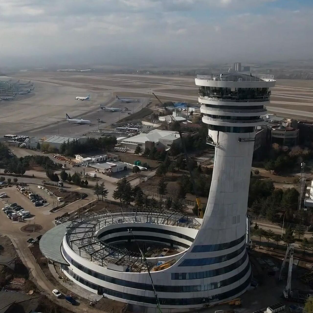 Esenboğa’da yolcu kapasitesi 30 milyona çıkıyor