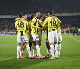 Fenerbahçe – Başakşehir (Canlı anlatım)