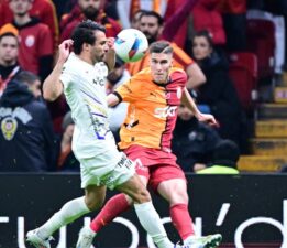 Galatasaray 5 maç sonra puan kaybetti