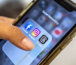 Instagram, WhatsApp ve Facebook çöktü mü?