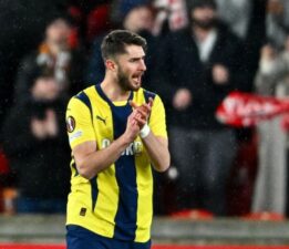 İsmail Yüksek, Fenerbahçe formasıyla 100. maçına çıkacak