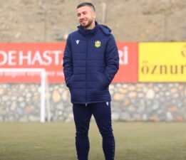 Yeni Malatyaspor Adem Büyük’le yollarını ayırdı