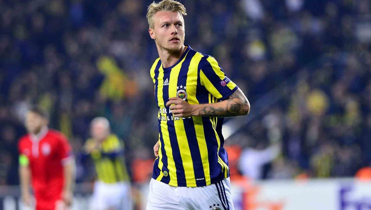 Eski Fenerbahçeli Simon Kjaer’den 35 yaşında futbola veda