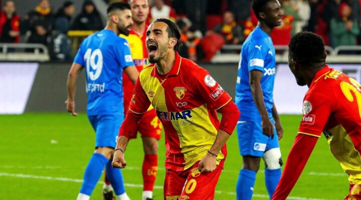 Eyüpspor, Göztepeli Yalçın Kayan ile anlaştı