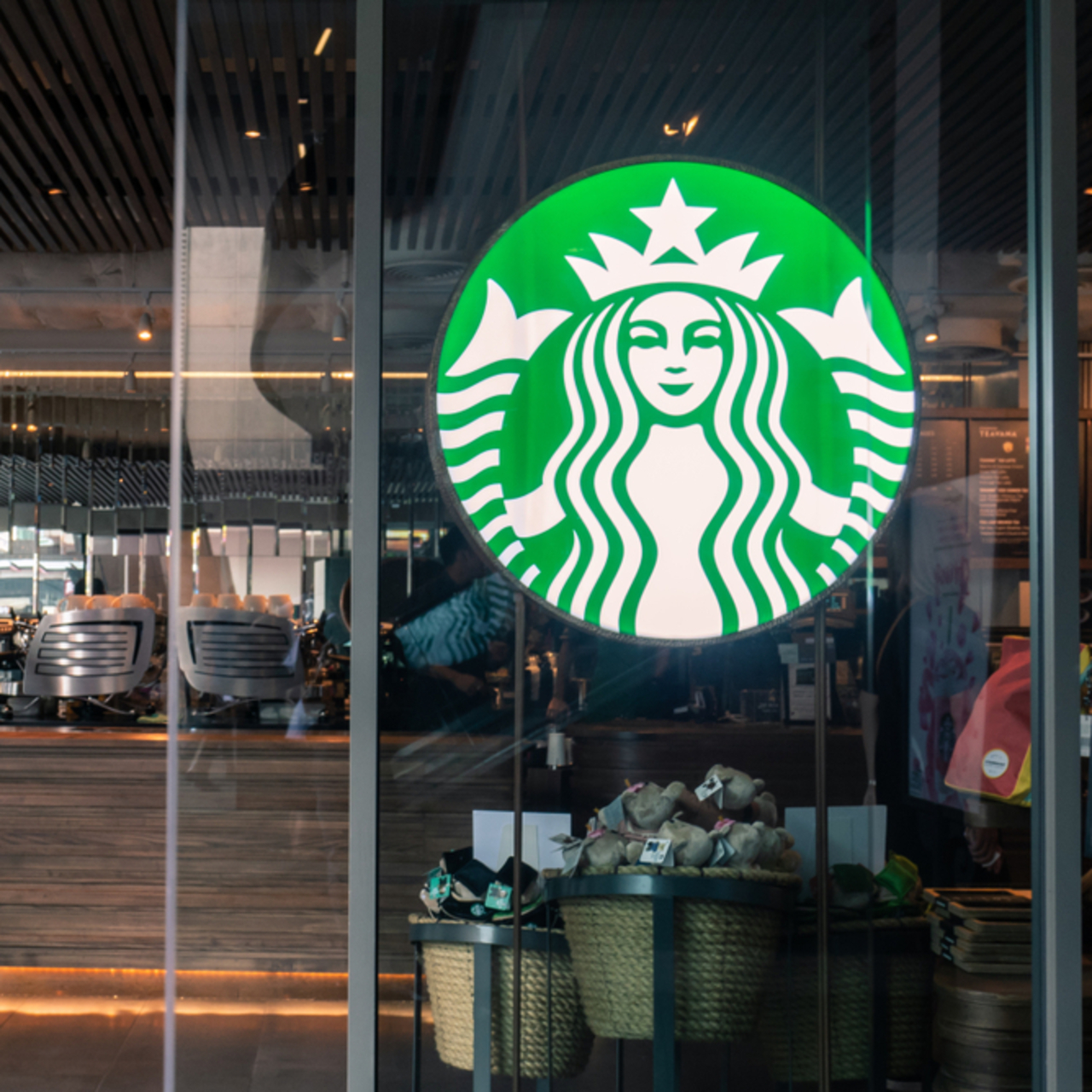 Starbucks’ta ürün almayanlar kafeyi ve tuvaletleri kullanamayacak