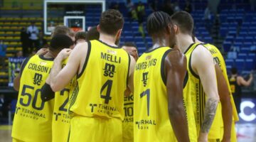 Anadolu Efes ile Fenerbahçe Beko’nun lig maçlarına erteleme