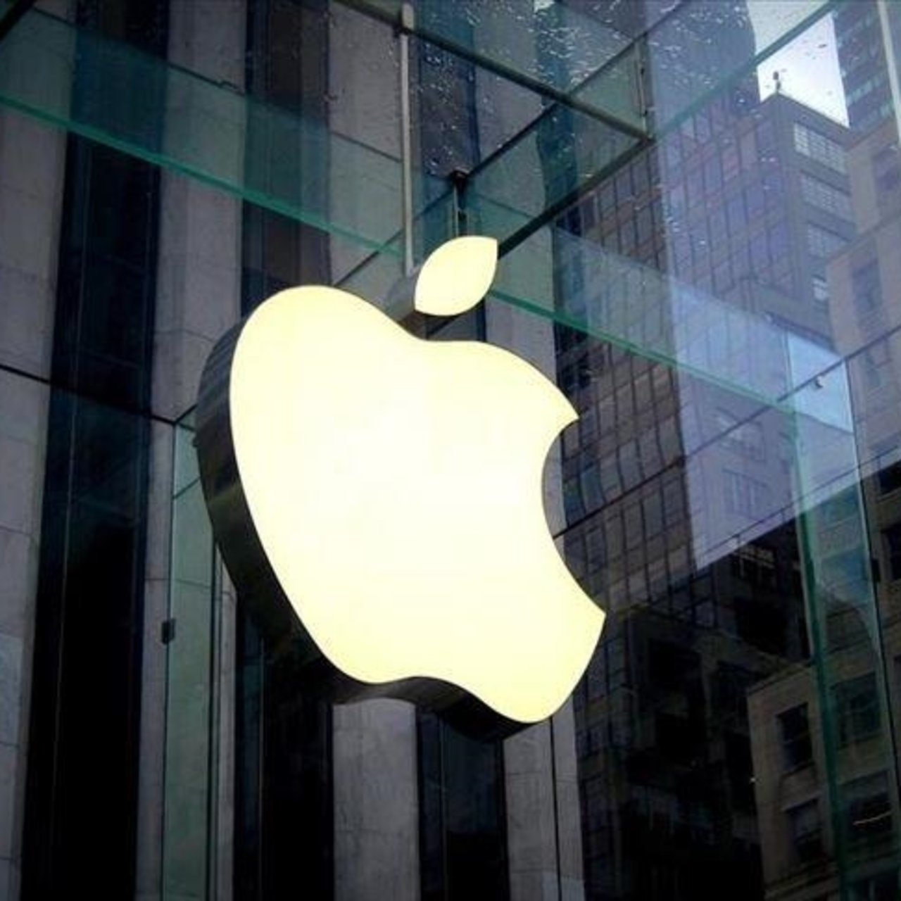 Apple ABD’ye 1,5 milyon adet iPhone getirdi