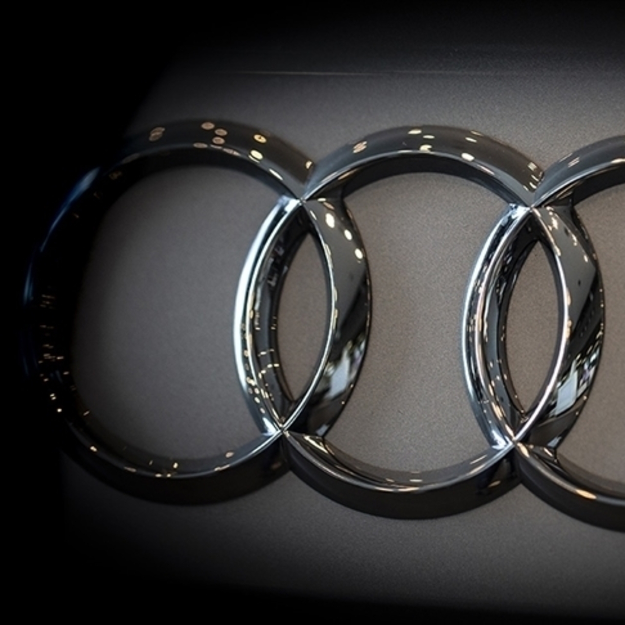 Audi, ABD’ye araç teslimatını askıya aldı
