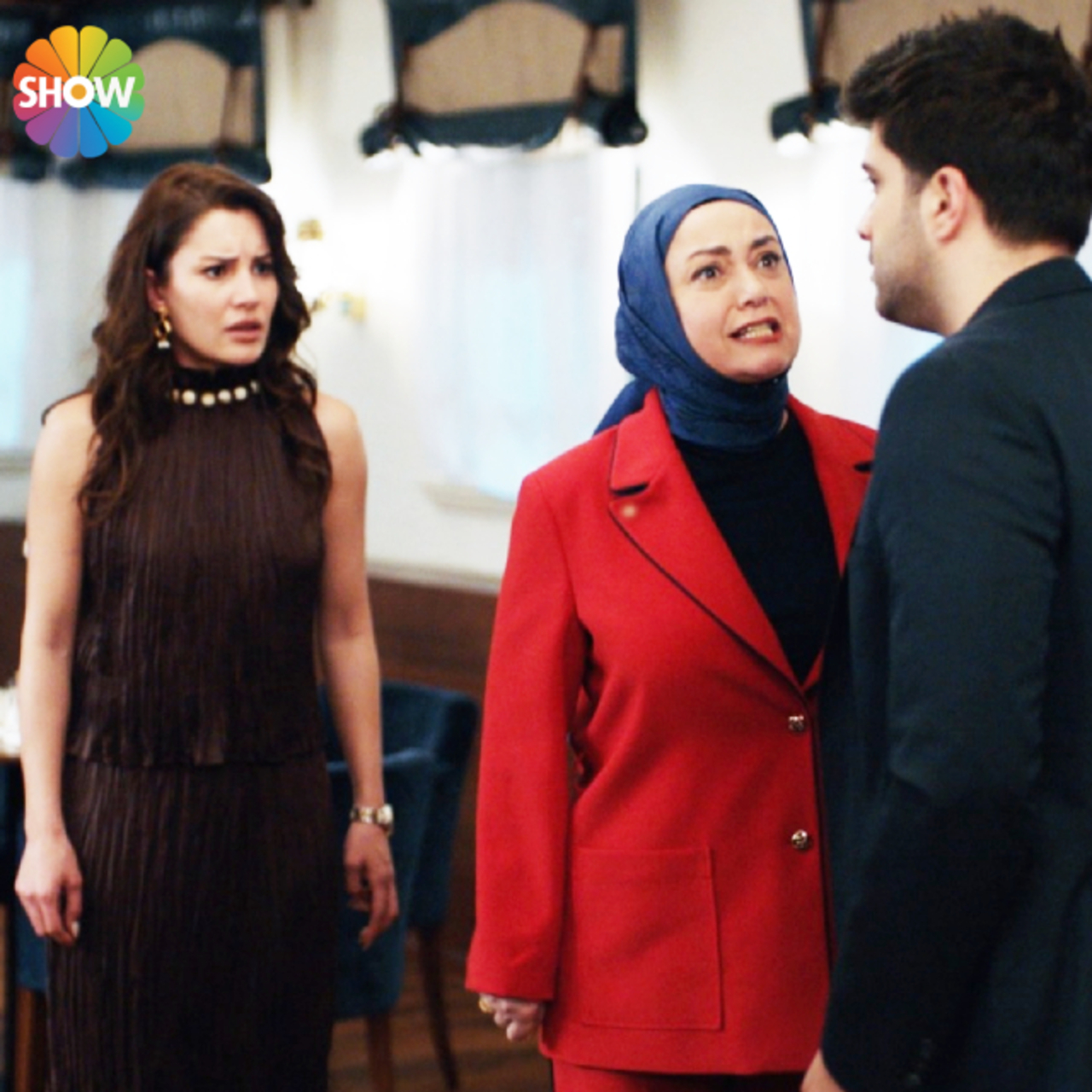 “Babanızın bu kadınla ilişkisi var”
