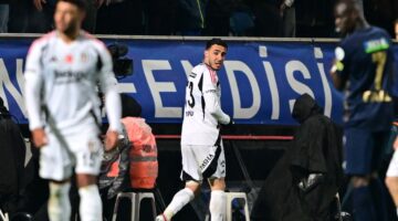 Beşiktaş’a Emirhan Topçu’dan kötü haber