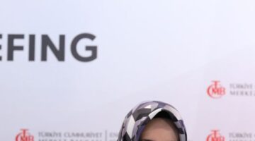 “Enflasyonu tek haneli seviyelere düşürmek önceliğimiz”