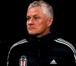 Ole Gunnar Solskjaer’den 2 değişiklik