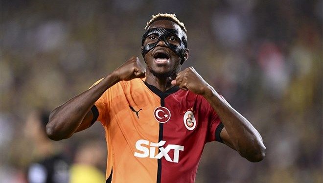 Osimhen’in menajeri herkesin merak ettiği soruyu yanıtladı: Galatasaray’da kalma ihtimali var mı?