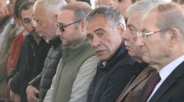 Teknik direktör Ersun Yanal’ın çifte acısı