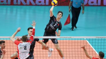 TVF Başkanı Üstündağ: “Dünyada artık Türk voleybolu konuşuluyor”