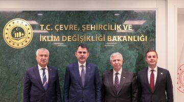 Bakan Kurum CHP’li başkanlarla görüştü