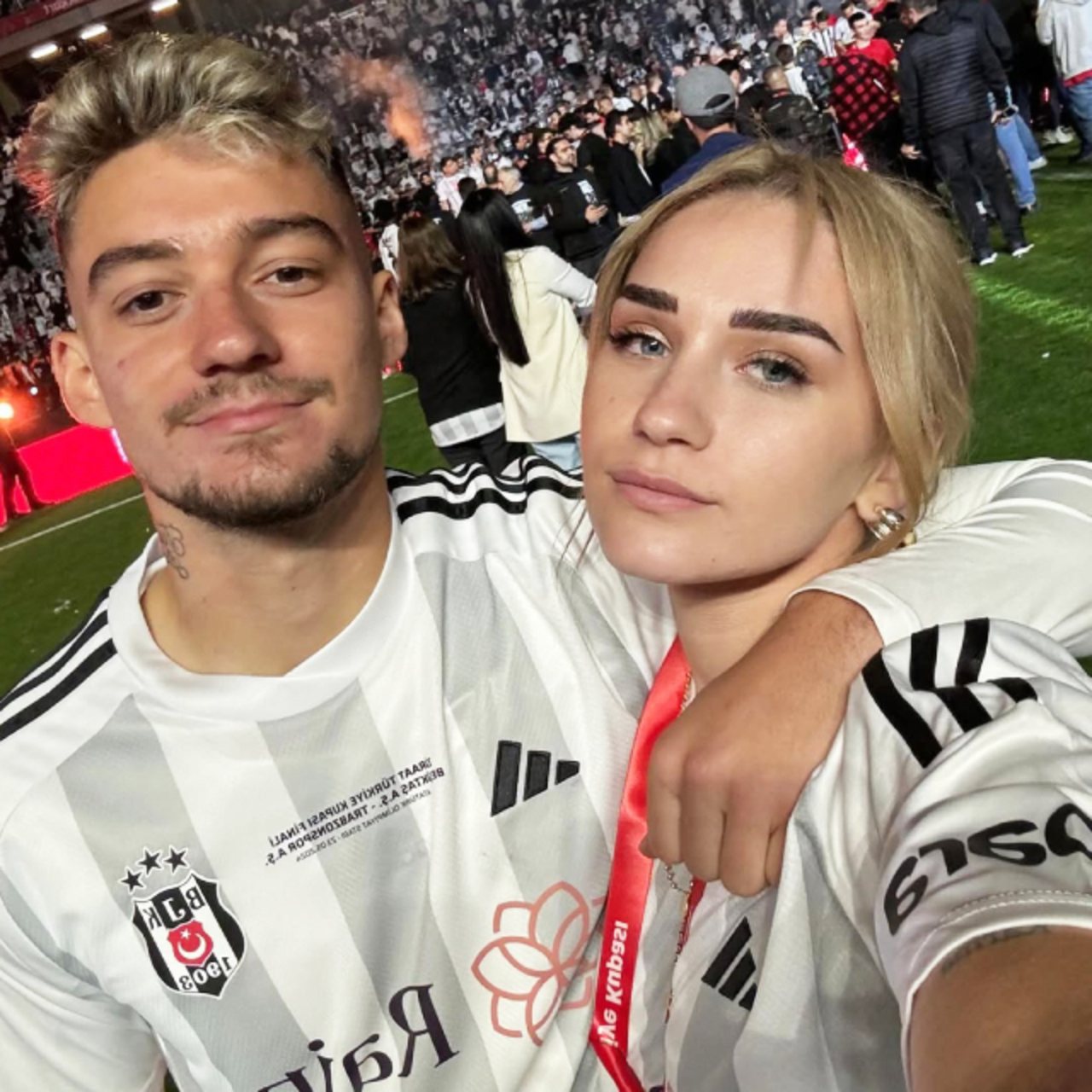 Beşiktaş’ın yıldızı baba oluyor