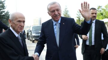 Cumhurbaşkanı Erdoğan, Devlet Bahçeli’yi ziyaret etti