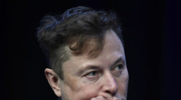 Elon Musk’tan Tesla açıklaması
