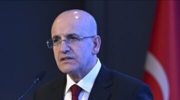“Enflasyonun yüzde 30’un altına ineceğini öngörüyoruz”