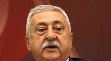 “Esnafımız borcu olmamasına rağmen krediye ulaşamıyor”