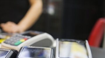 Kartlı ödemeler nisanda 1,78 trilyon lira oldu